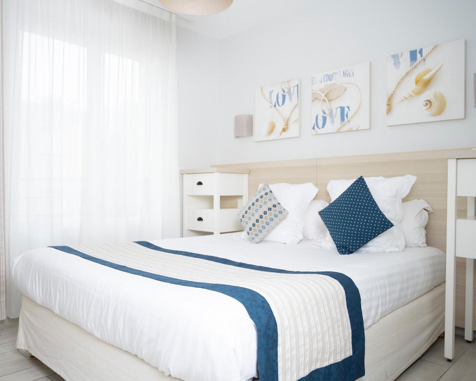 Hotel La Ciotat - A Deux Pas De L'Eau Экстерьер фото